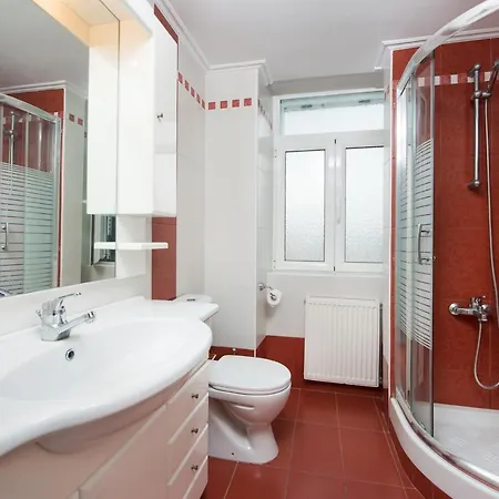 The Old Mansion Sinarádes