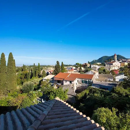 The Old Mansion Sinarádes