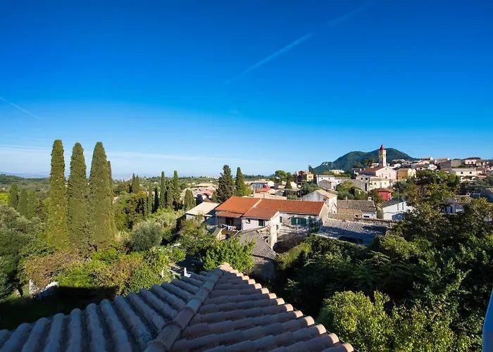 The Old Mansion Sinarádes
