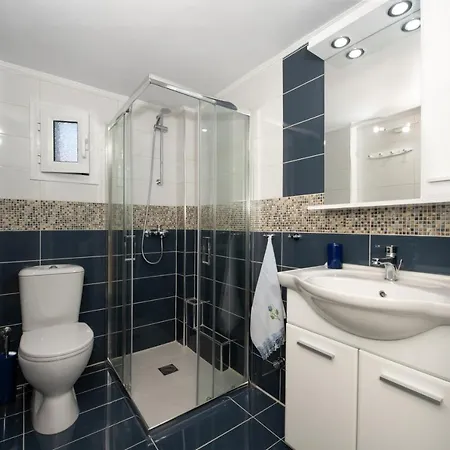 The Old Mansion Sinarádes